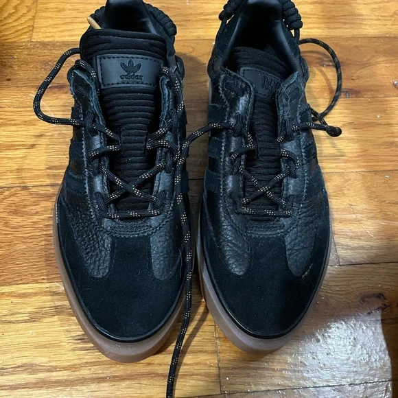 Ivy Park Shoes | adidas Ivy Park Super Sleek 72 Black Gum Sneakers | Color: Black/Tan | Size: 6 | Rorofu's Closet